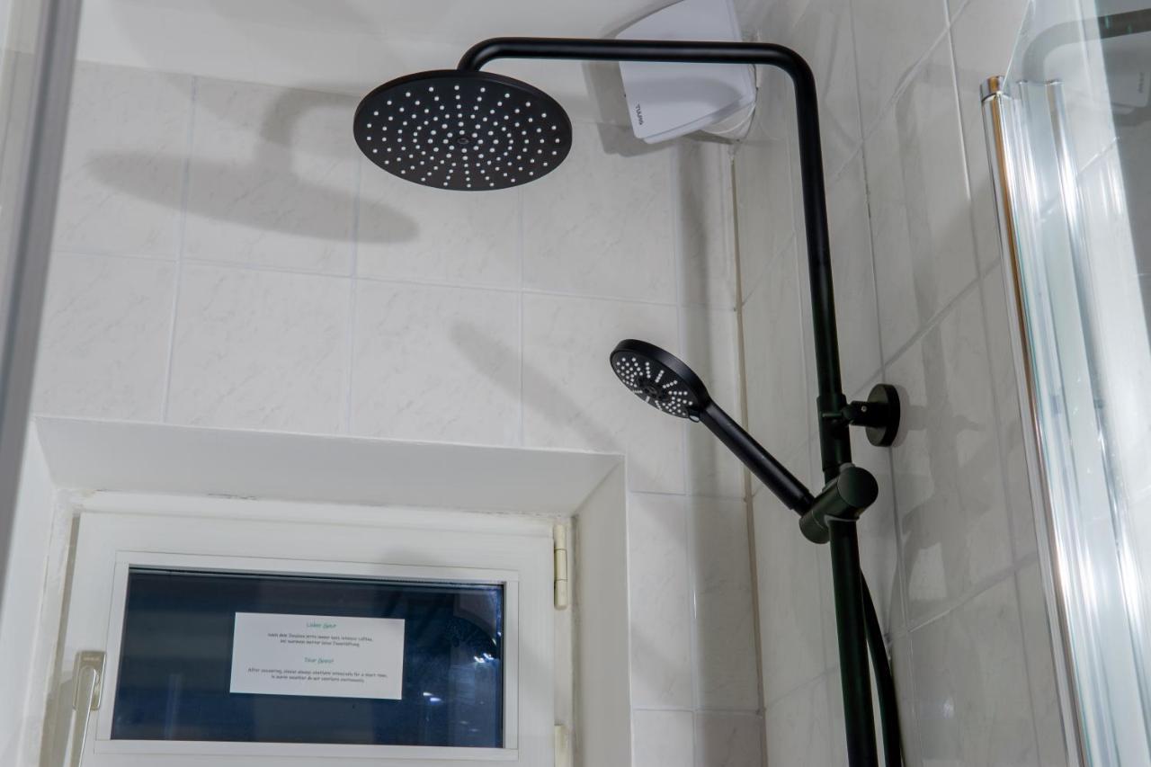 Ferienwohnung Zum Sperberring - Parkplatz - Wallbox - Wlan - Netflix&Disney - Sehr Ruhig - Perfekt Zum Entspannen & Erholen Ilmenau Exterior foto