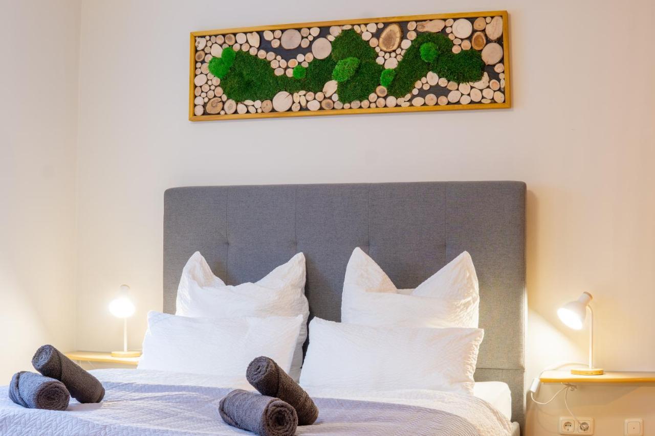 Ferienwohnung Zum Sperberring - Parkplatz - Wallbox - Wlan - Netflix&Disney - Sehr Ruhig - Perfekt Zum Entspannen & Erholen Ilmenau Exterior foto